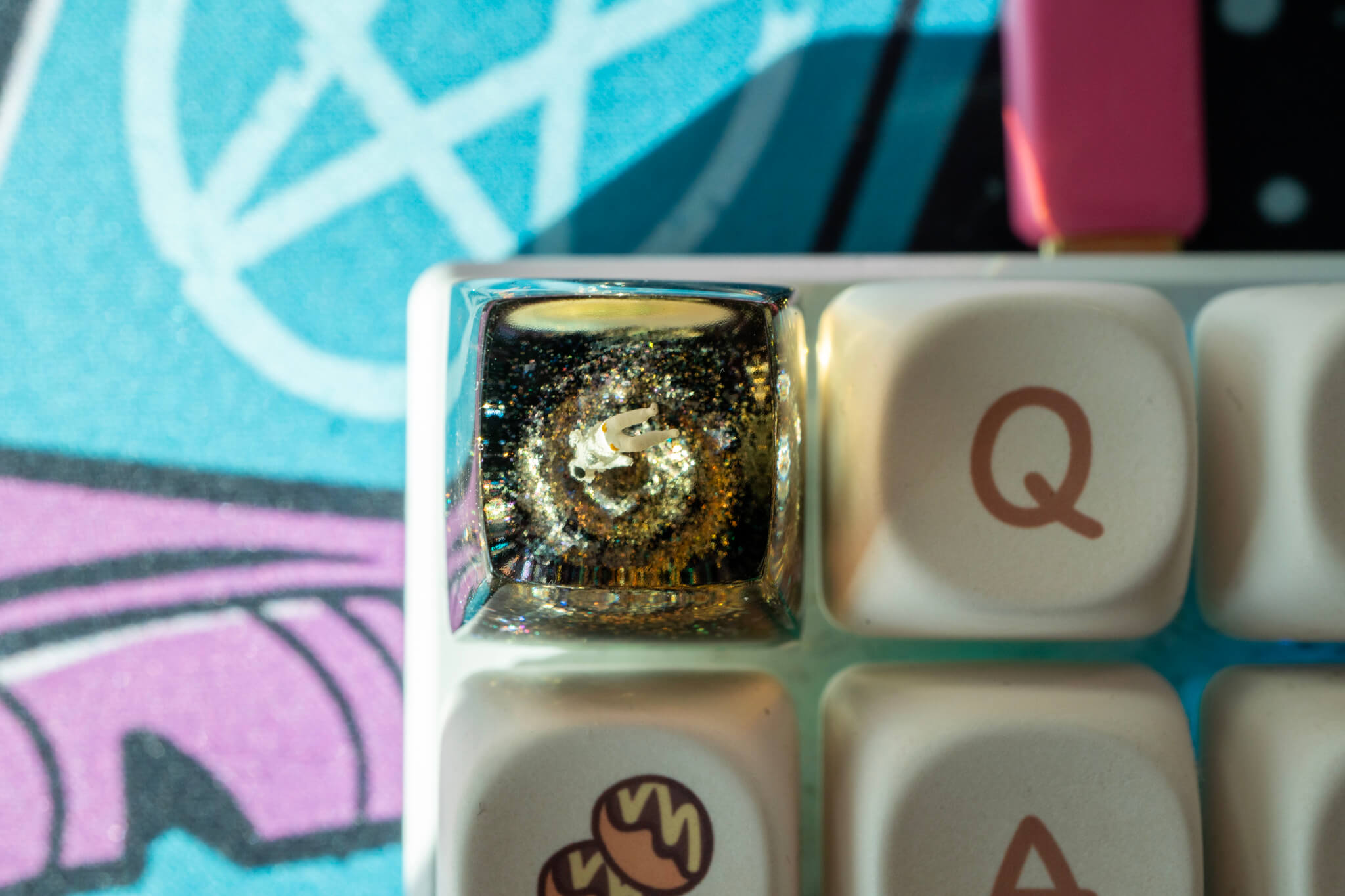 artisan astronaut Keycap